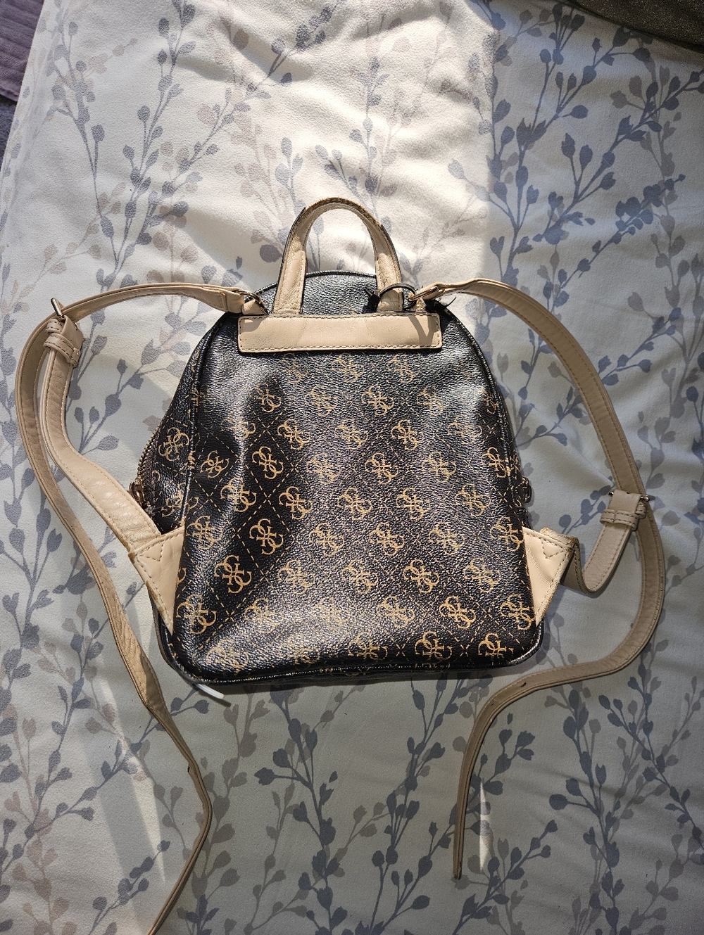 GUESS Rylan Small Backpack - Picture 5 of 5